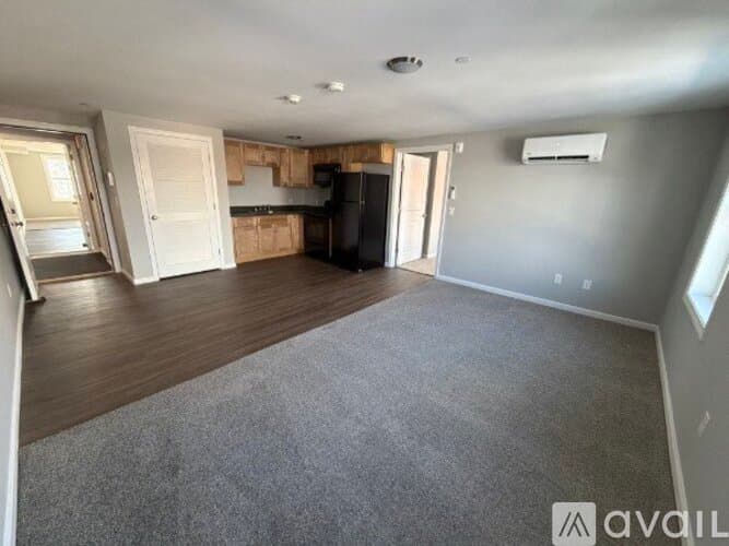 Lowell Apartment: 505 Market Street