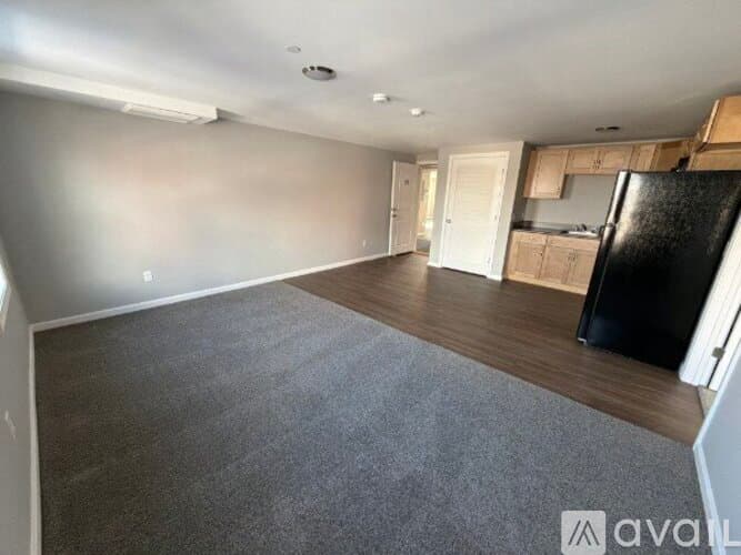 Lowell Apartment: 505 Market Street