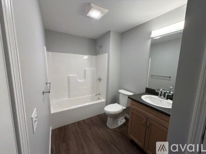 Lowell Apartment: 505 Market Street