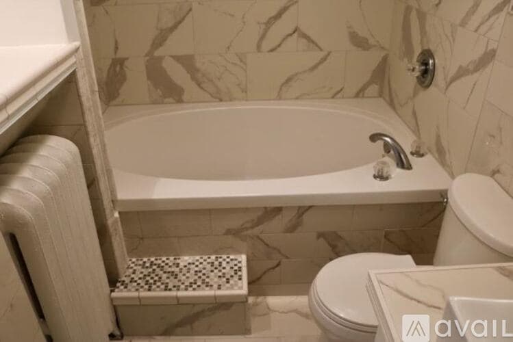 Elmira Apartment: 470 South Ave