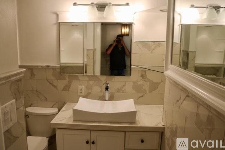 Elmira Apartment: 470 South Ave