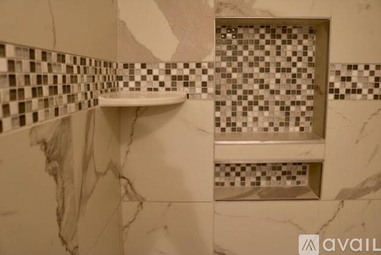 Elmira Apartment: 470 South Ave