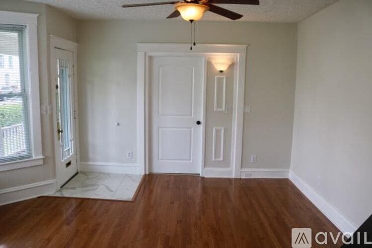 Elmira Apartment: 470 South Ave