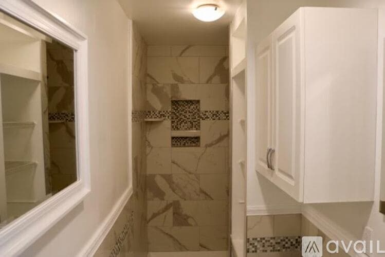 Elmira Apartment: 470 South Ave