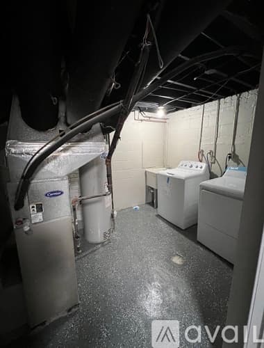 Hammond Apartment: 2443 169th St