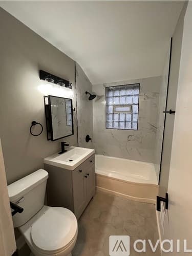 Hammond Apartment: 2443 169th St