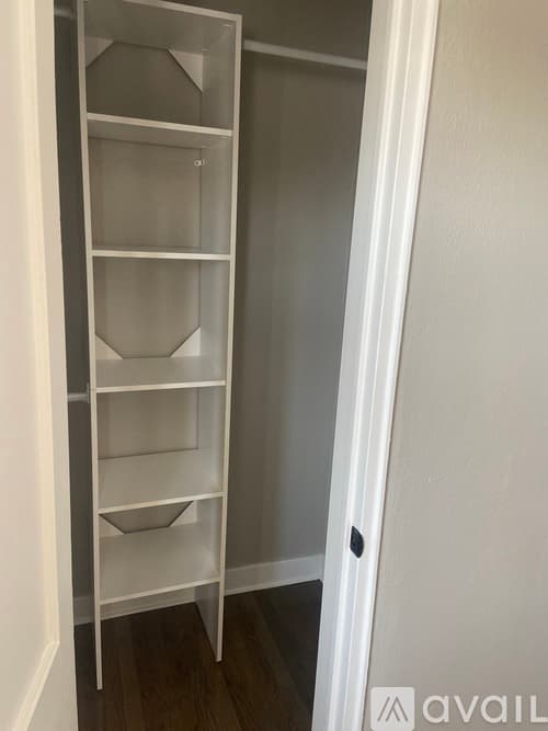 Hammond Apartment: 2443 169th St