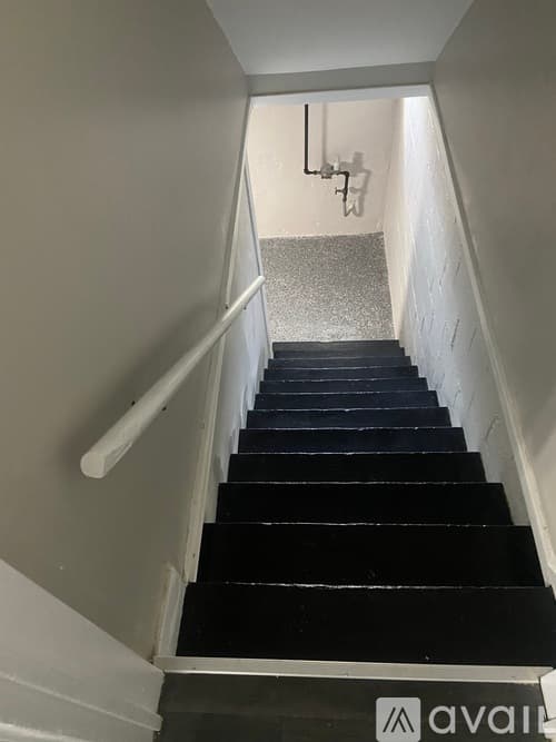 Hammond Apartment: 2443 169th St
