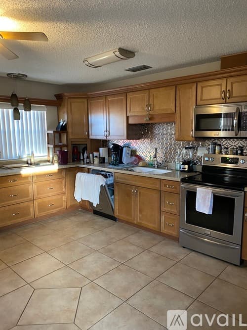 Inverness Apartment: 3515 East Theresa Lane