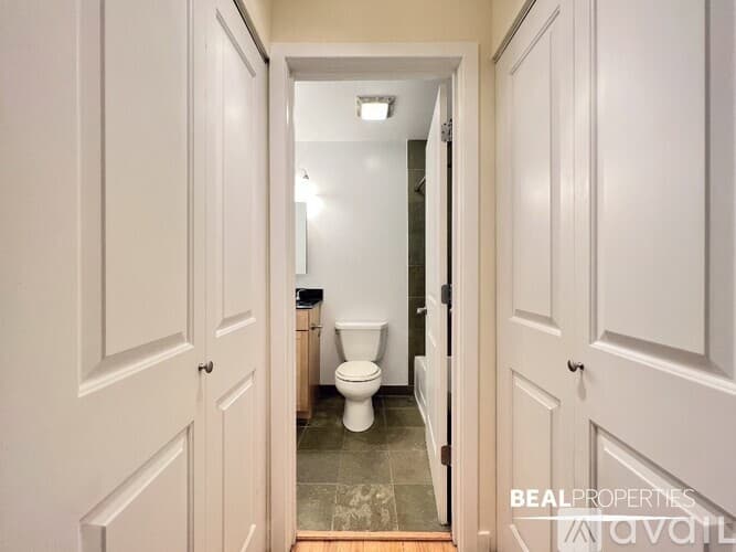 Chicago Apartment: 625 W Wrightwood Ave