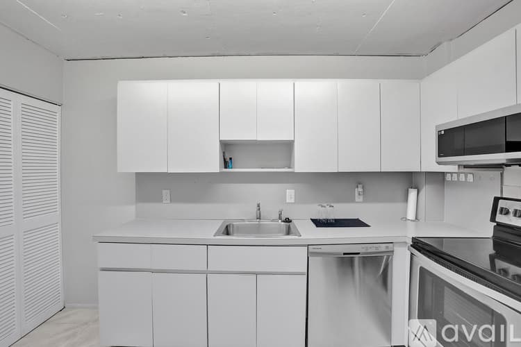Pompano Beach Condo: 1401 South Ocean Boulevard