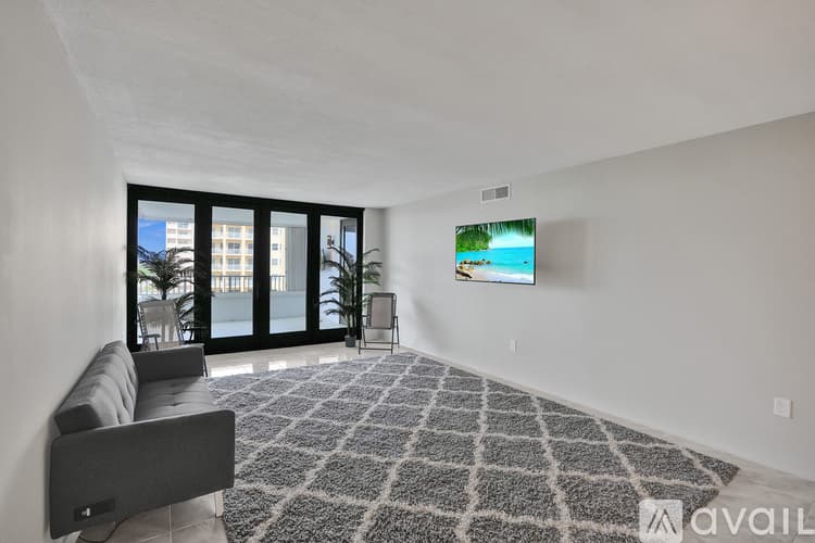Pompano Beach Condo: 1401 South Ocean Boulevard