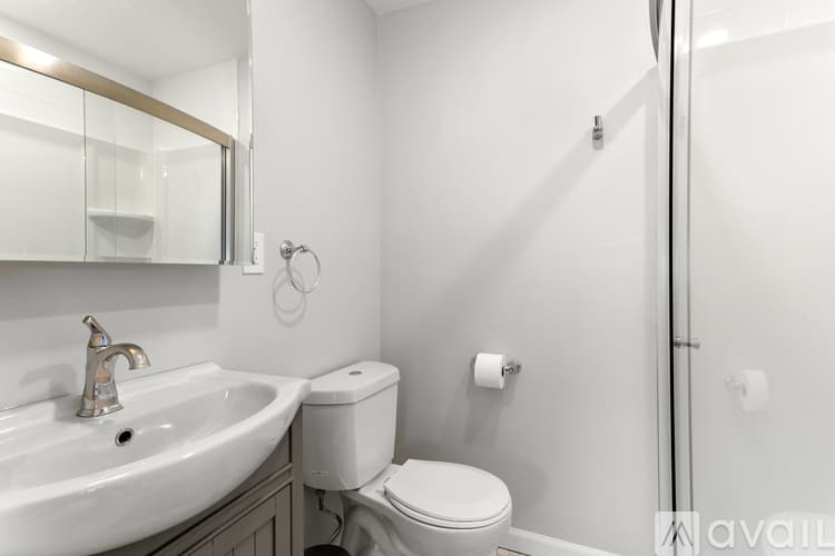 Boston Apartment: 1047 Saratoga St