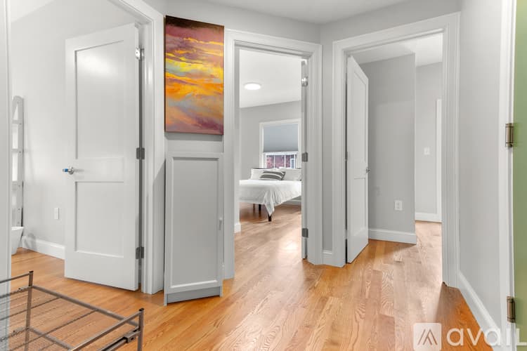 Boston Apartment: 1047 Saratoga St