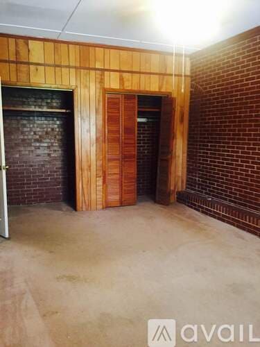 Statesboro House: 214 Circle Dr