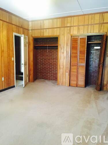 Statesboro House: 214 Circle Dr