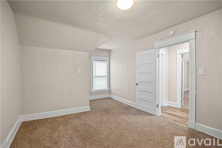 Kansas City House: 2319 Norton Avenue