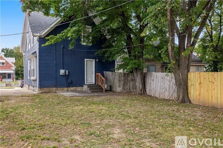 Kansas City House: 2319 Norton Avenue