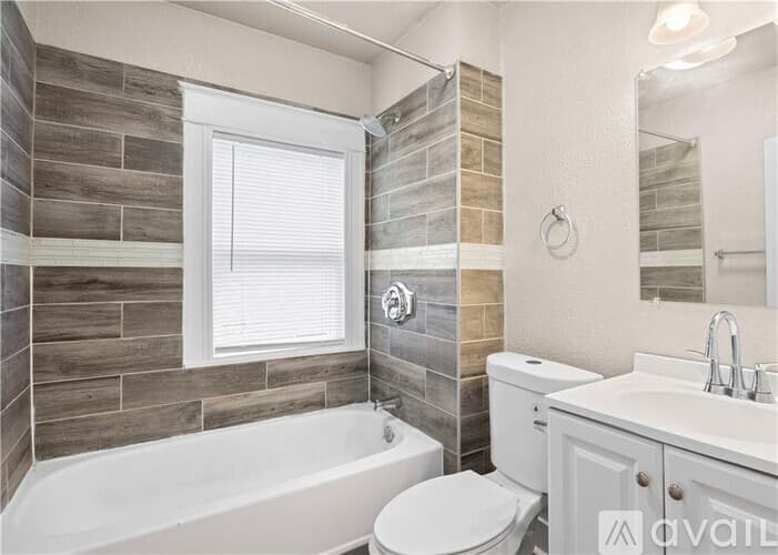 Kansas City House: 2319 Norton Avenue