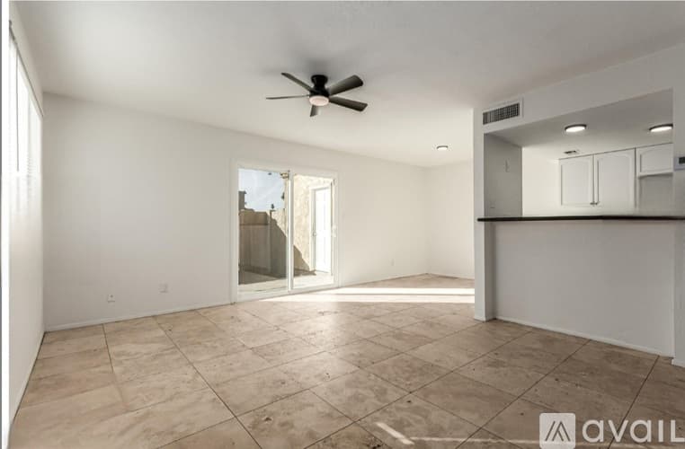 Phoenix Townhome: 4523 E Wood Street