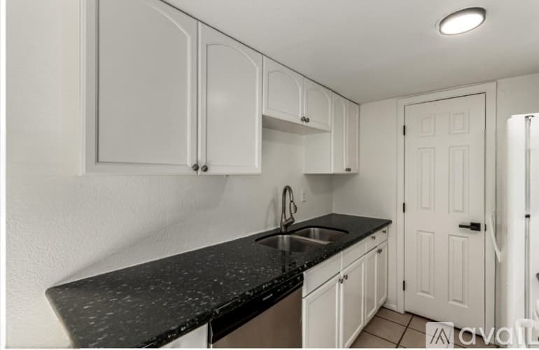 Phoenix Townhome: 4523 E Wood Street