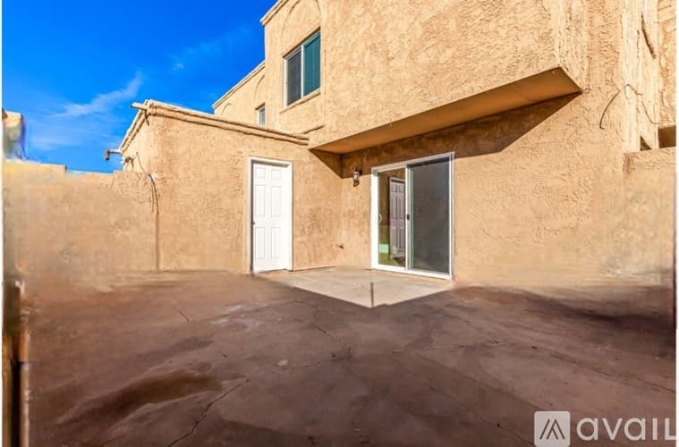 Phoenix Townhome: 4523 E Wood Street