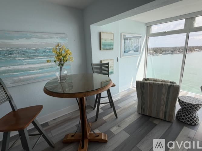 St. Petersburg Condo: 7200 Sunshine Skyway Ln S
