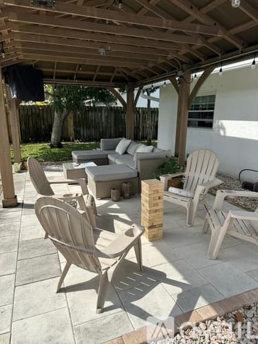 Boynton Beach House: 8110 Rose Marie Avenue East