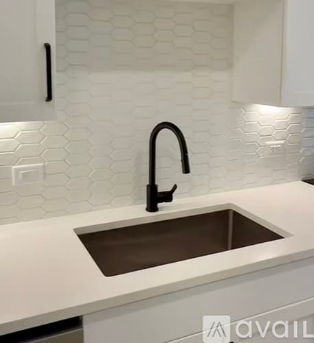 Tampa Apartment: 5451 Bay Center Dr