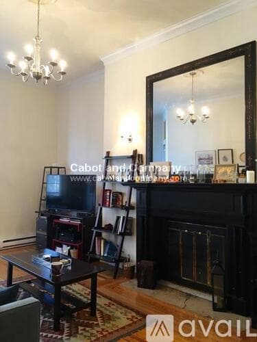 Boston Apartment: 185 Beacon St