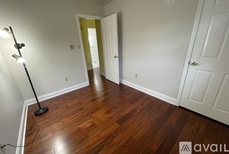 Danville House: 534 Nicholas Avenue