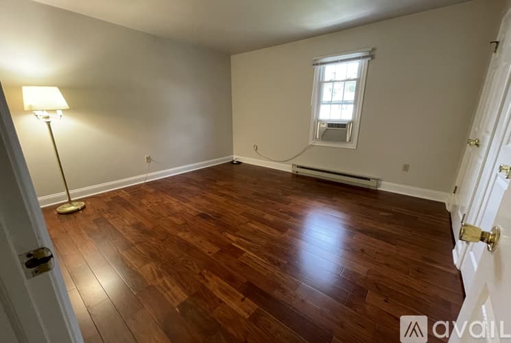 Danville House: 534 Nicholas Avenue