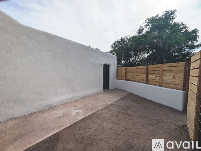 Albuquerque Apartment: 1203 Barelas Rd SW