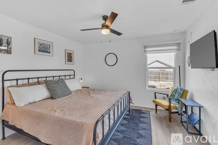 New Braunfels House: 2915 Whinchat