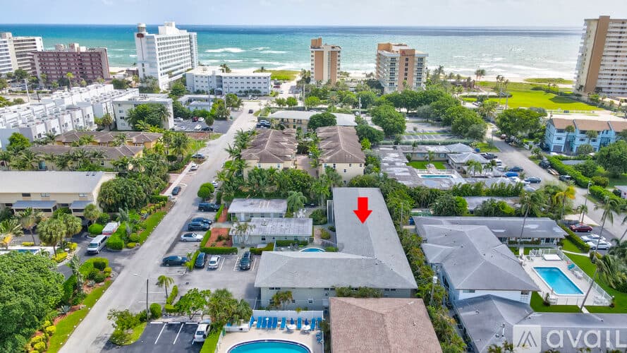 Pompano Beach Condo: 3230 NE 13 Th St