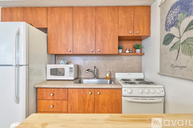 Pompano Beach Condo: 3230 NE 13 Th St
