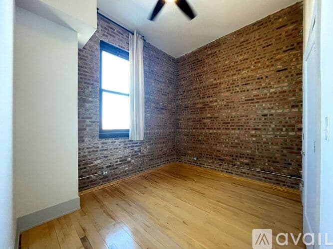 Chicago Apartment: 1432 W 21st St