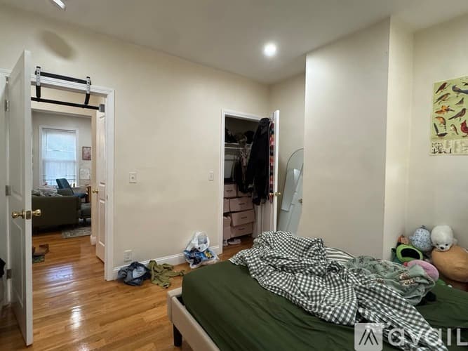 Brookline Apartment: 47 Cameron St