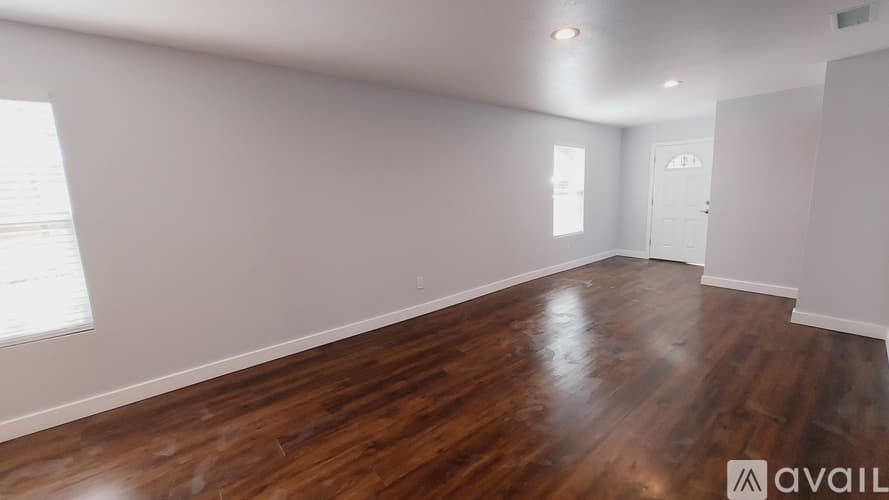 Forney House: 808 S Bois D Arc St