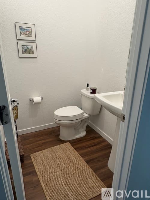 Brighton House: 847 Colorado River Avenue