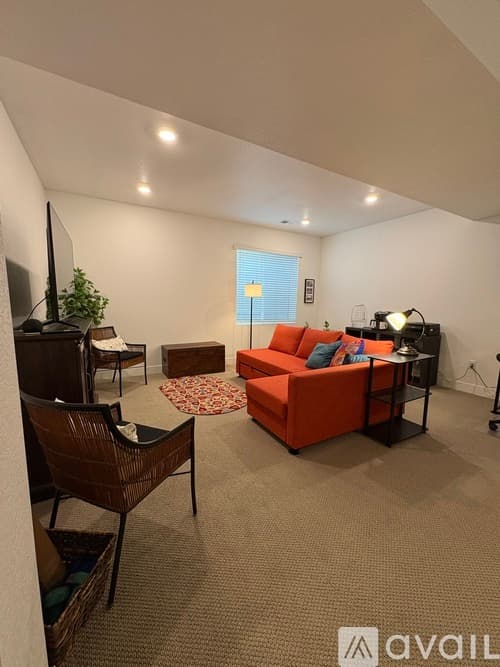 Brighton House: 847 Colorado River Avenue