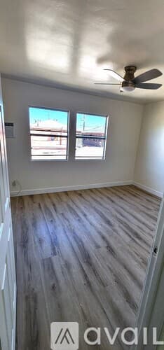 South Gate Apartment: 2574 Southern Ave