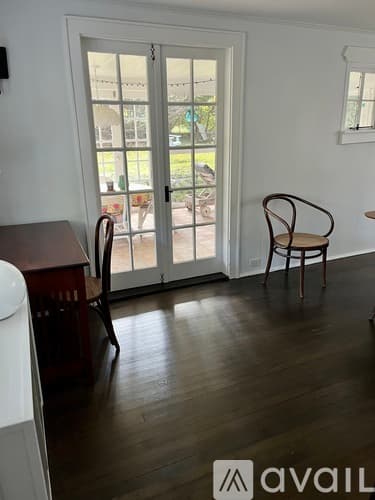 Westport House: 38 Rayfield Road