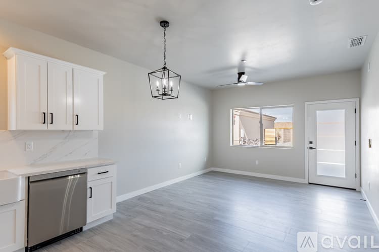 Lake Havasu City House: 2778 Mc Culloch Blvd N Unit F