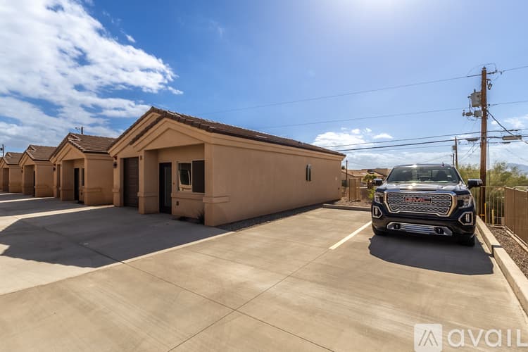 Lake Havasu City House: 2778 Mc Culloch Blvd N Unit E