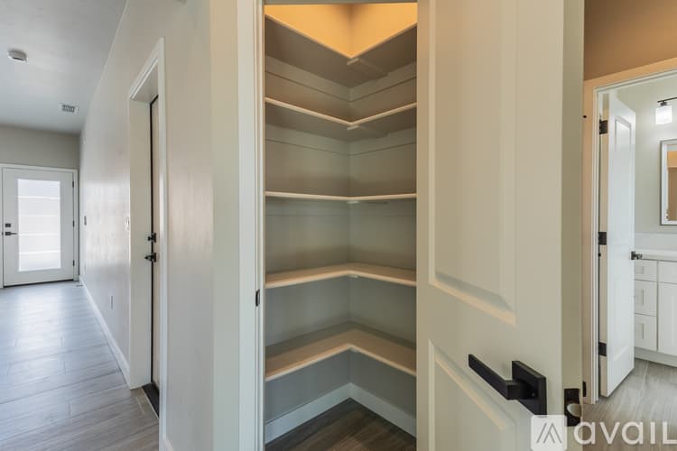Lake Havasu City House: 2778 Mc Culloch Blvd N Unit G