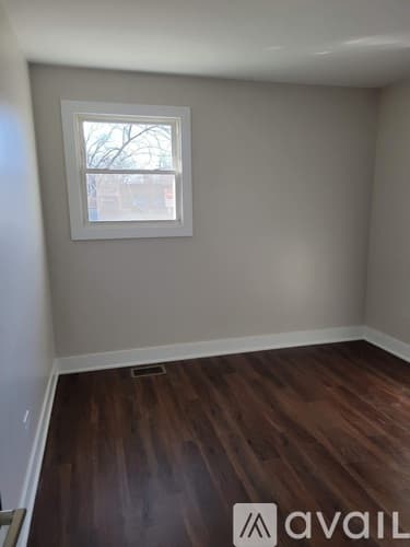 Rolling Meadows House: 2919 Cardinal Dr