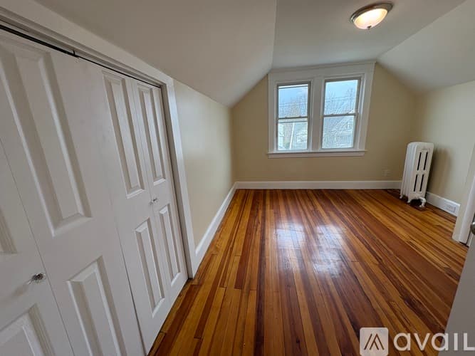 New Haven Apartment: 628 Whalley Ave