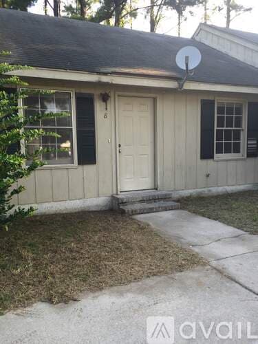 Statesboro House: 8 Southern Ct