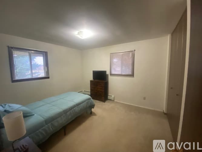 St. Cloud Apartment: 316 33rd Ave N